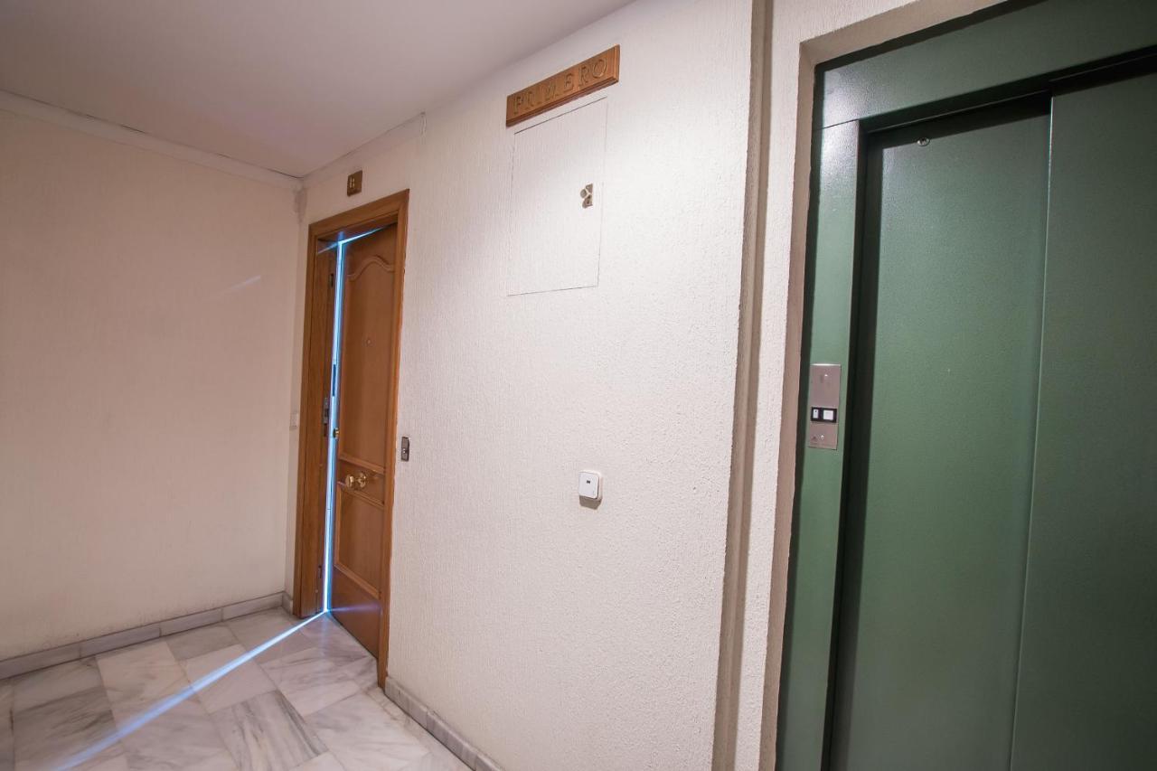 Design Granada Apartment Ngoại thất bức ảnh